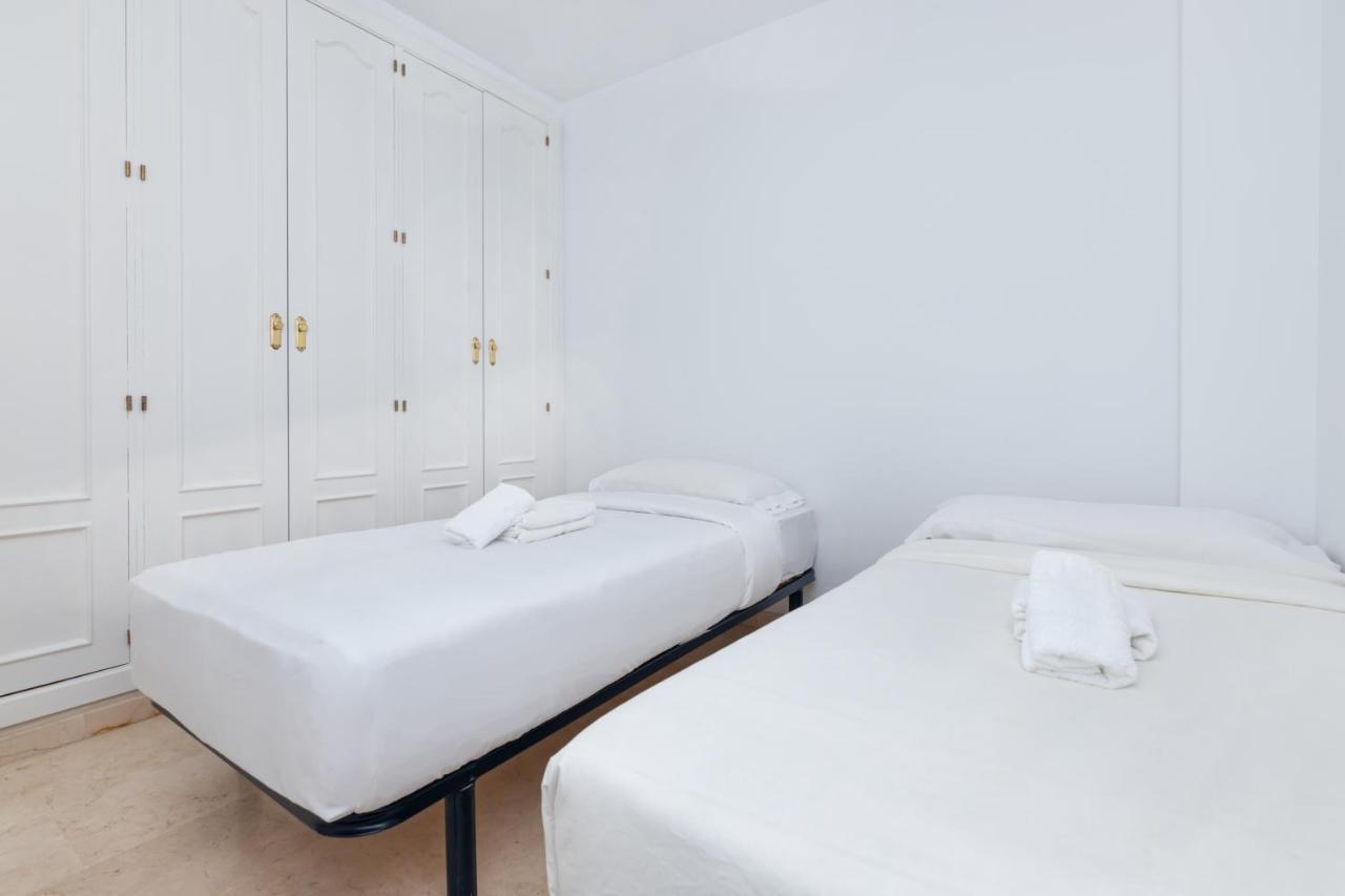 Sea Views Carvajal Apartment Беналмадена Екстериор снимка